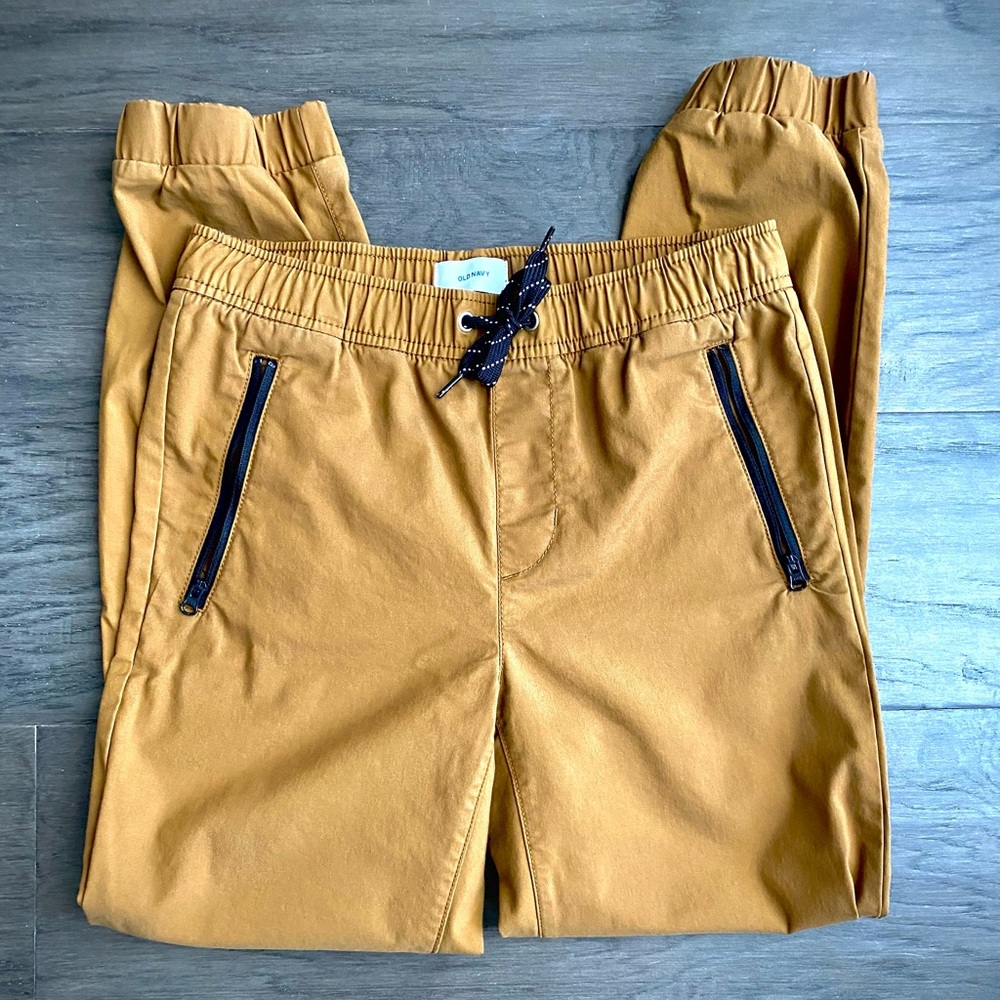 Old Navy- Built-In Flex Jogger  boys pants // NWOT